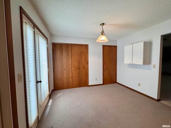 $103,900 | 1905 South Madison Street, Macomb, IL 61455