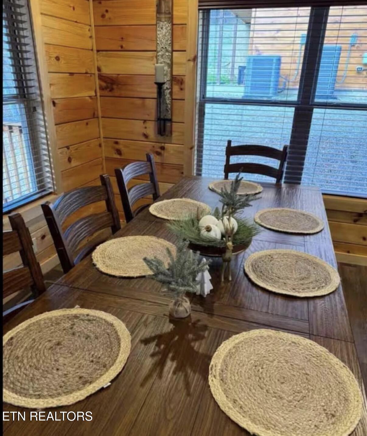 848 String Run Way Pigeon Forge, TN 37862 - Photo 17 of 60 IMG_5743