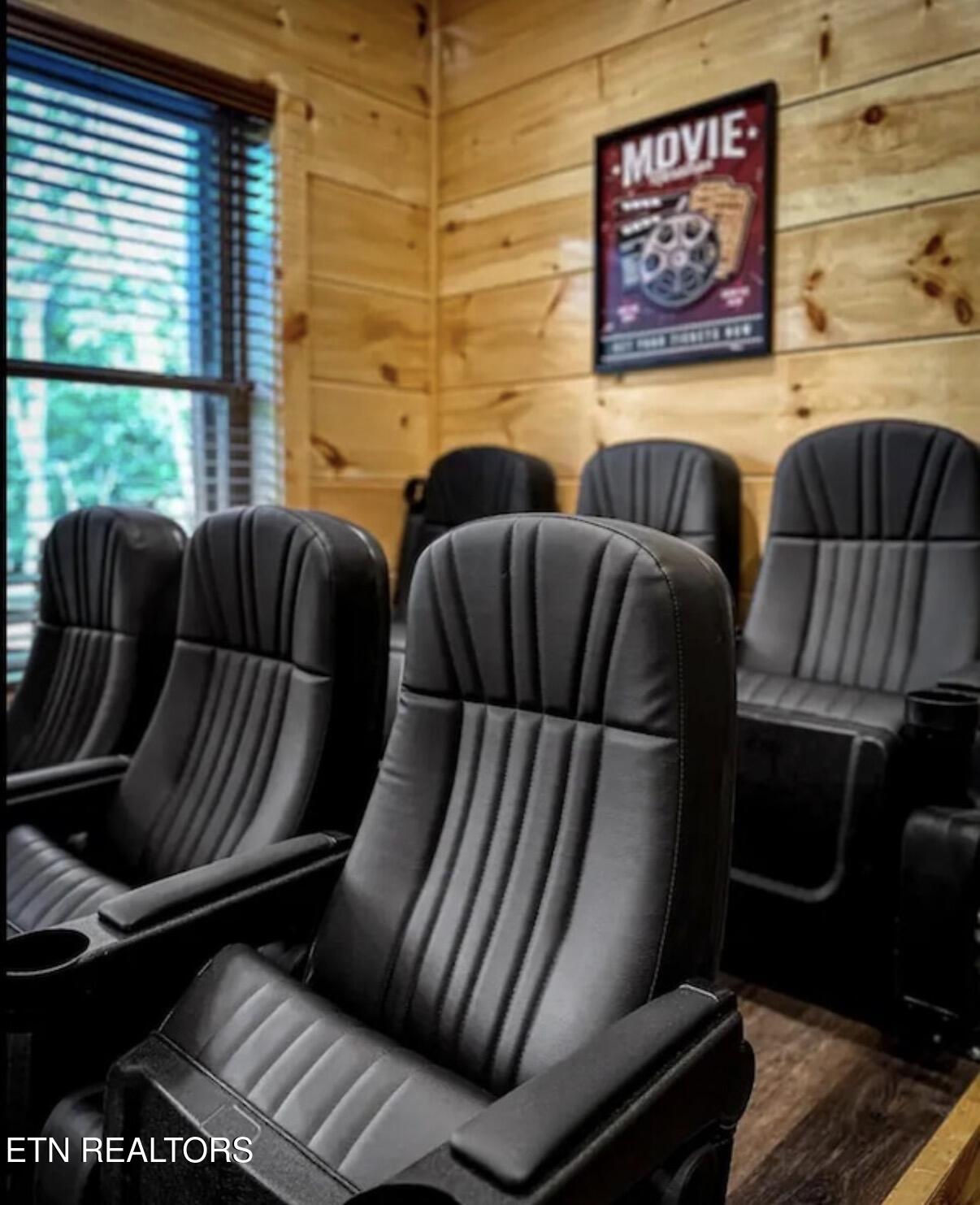 848 String Run Way Pigeon Forge, TN 37862 - Photo 29 of 60 IMG_5755