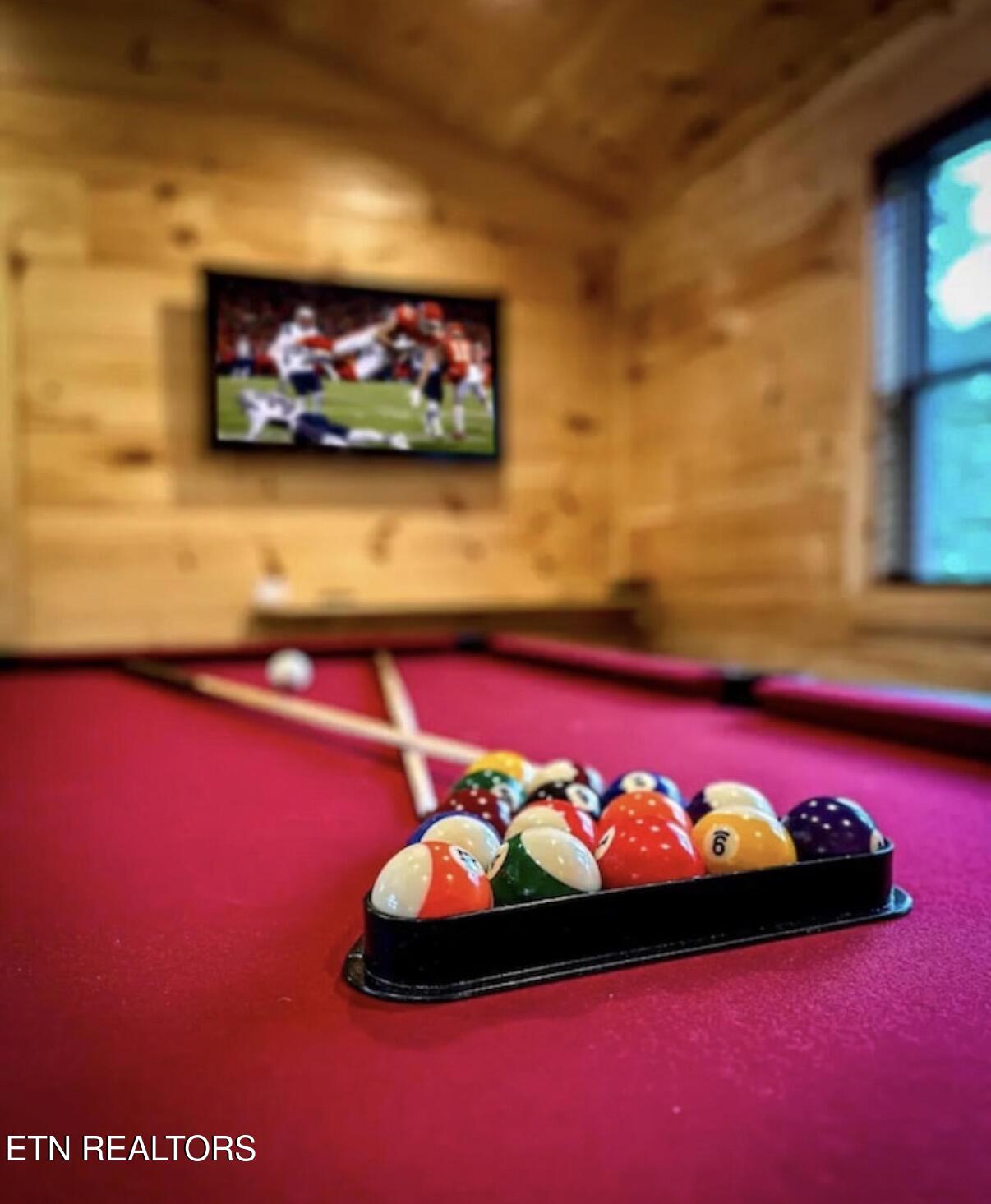 848 String Run Way Pigeon Forge, TN 37862 - Photo 32 of 60 IMG_5758