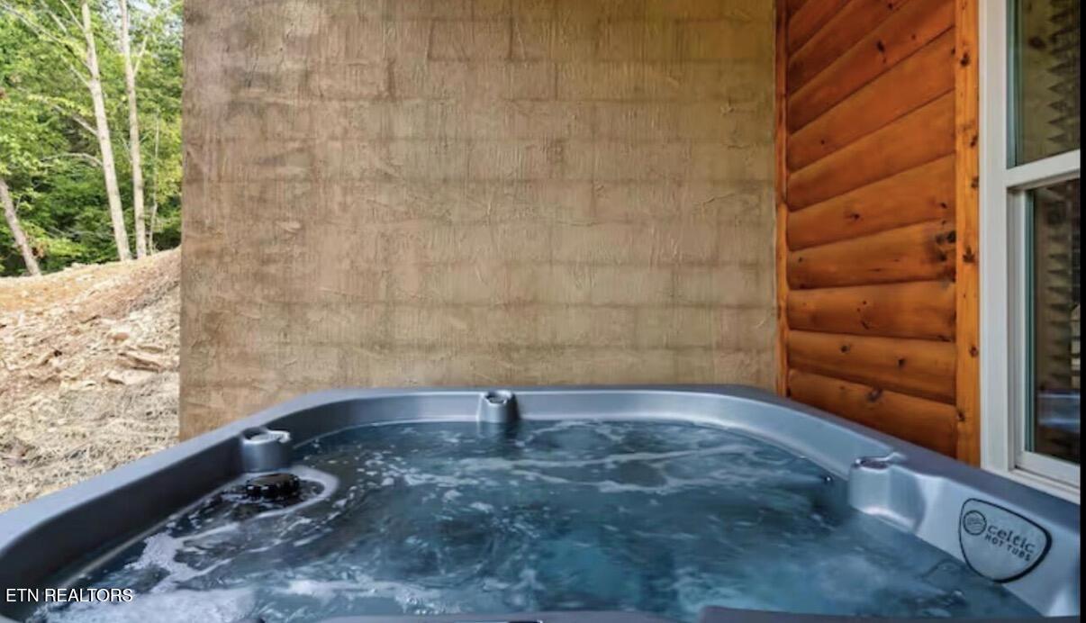 848 String Run Way Pigeon Forge, TN 37862 - Photo 38 of 60 IMG_5764