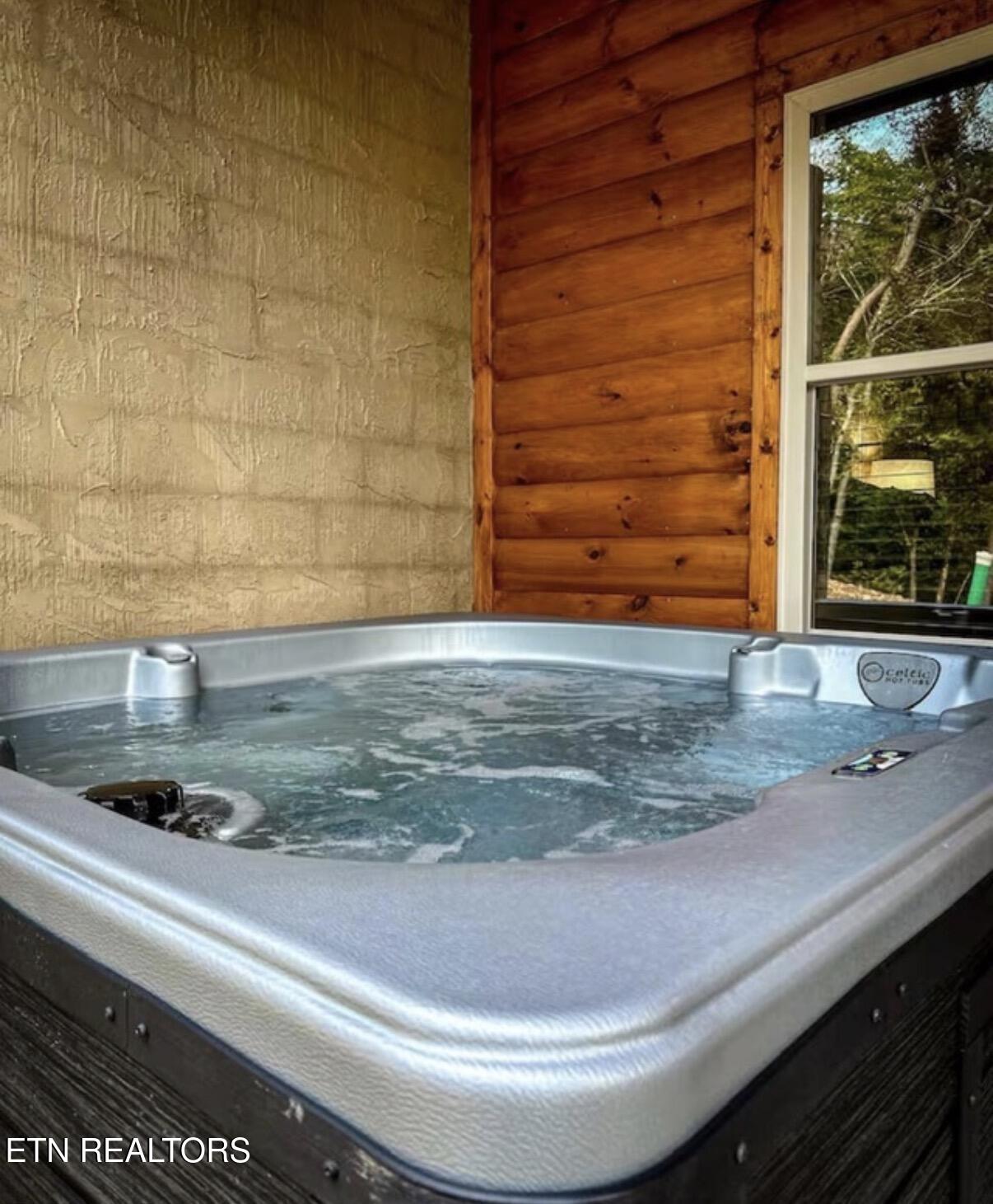 848 String Run Way Pigeon Forge, TN 37862 - Photo 39 of 60 IMG_5765