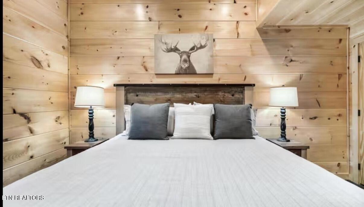 848 String Run Way Pigeon Forge, TN 37862 - Photo 42 of 60 IMG_5768