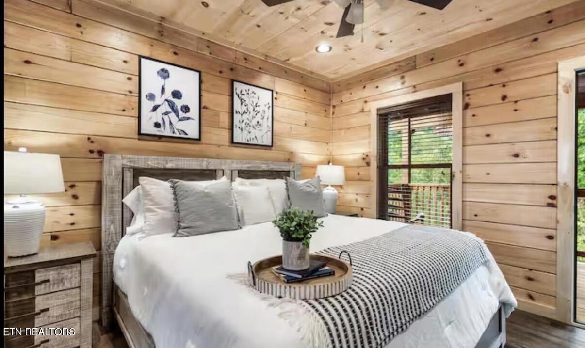 848 String Run Way Pigeon Forge, TN 37862 - Photo 47 of 60 IMG_5773