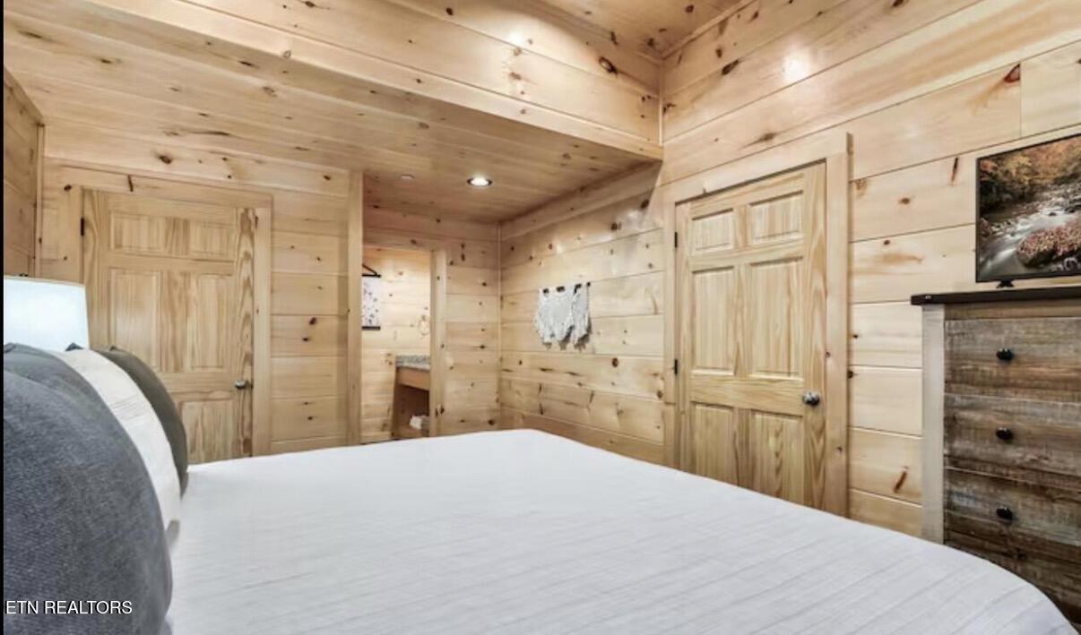 848 String Run Way Pigeon Forge, TN 37862 - Photo 50 of 60 IMG_5776