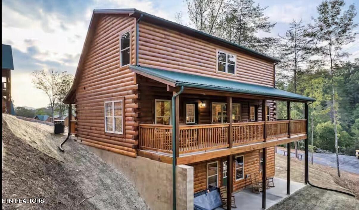 848 String Run Way Pigeon Forge, TN 37862 - Photo 5 of 60 IMG_5731