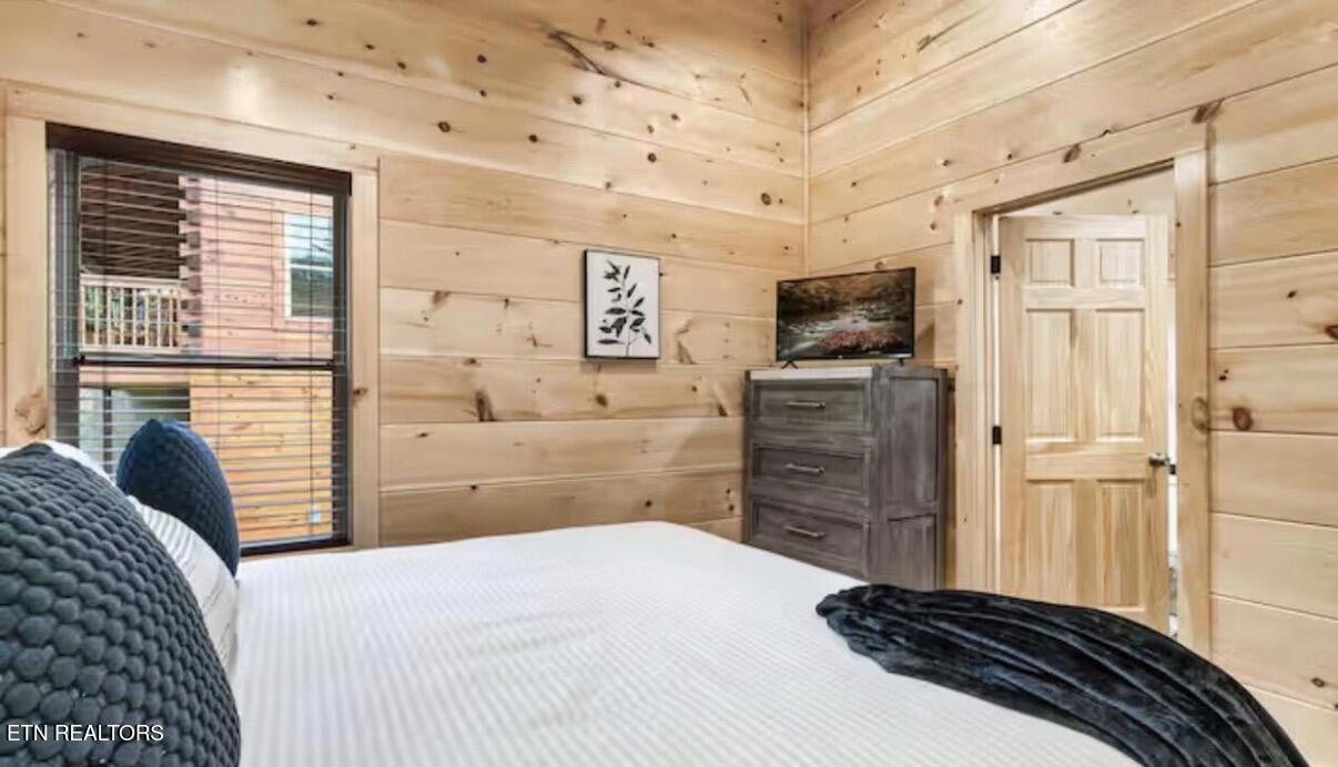 848 String Run Way Pigeon Forge, TN 37862 - Photo 53 of 60 IMG_5779