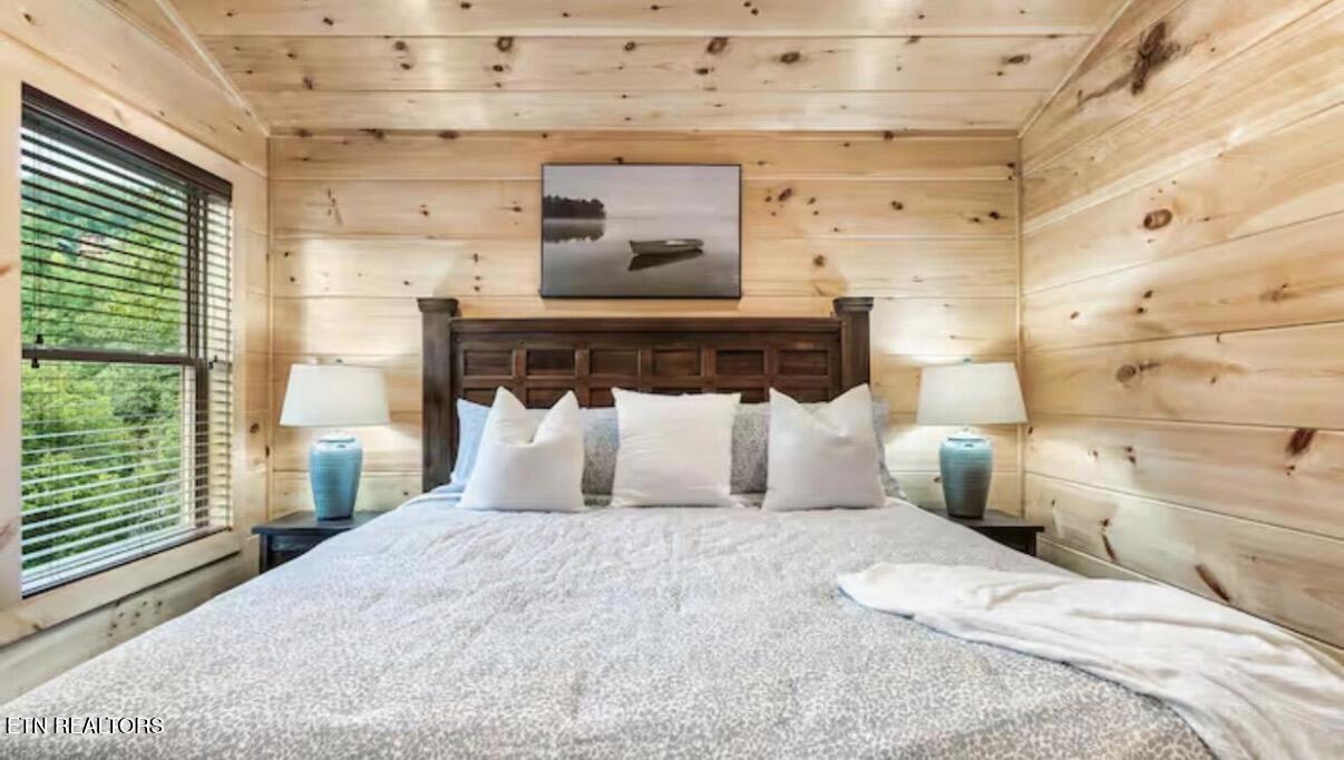 848 String Run Way Pigeon Forge, TN 37862 - Photo 56 of 60 IMG_5782