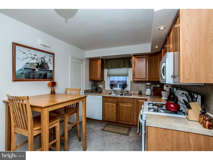 776 Eaton Road Springfield, PA 19064 - Photo 6 of 21 Kitchen