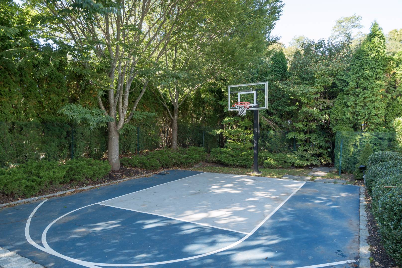 23 Deer Run Water Mill, NY 11976 - Photo 15 of 16 a view of a house with backyard