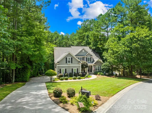 $915,000 | 2455 Talbot Court, Sherrills Ford, NC 28673