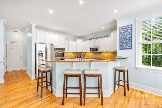 $915,000 | 2455 Talbot Court, Sherrills Ford, NC 28673