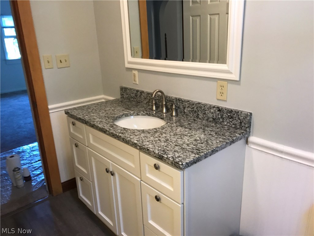 4199 Mayfair Road Uniontown, OH 44685 - Photo 2 of 22 Gallery Image 2