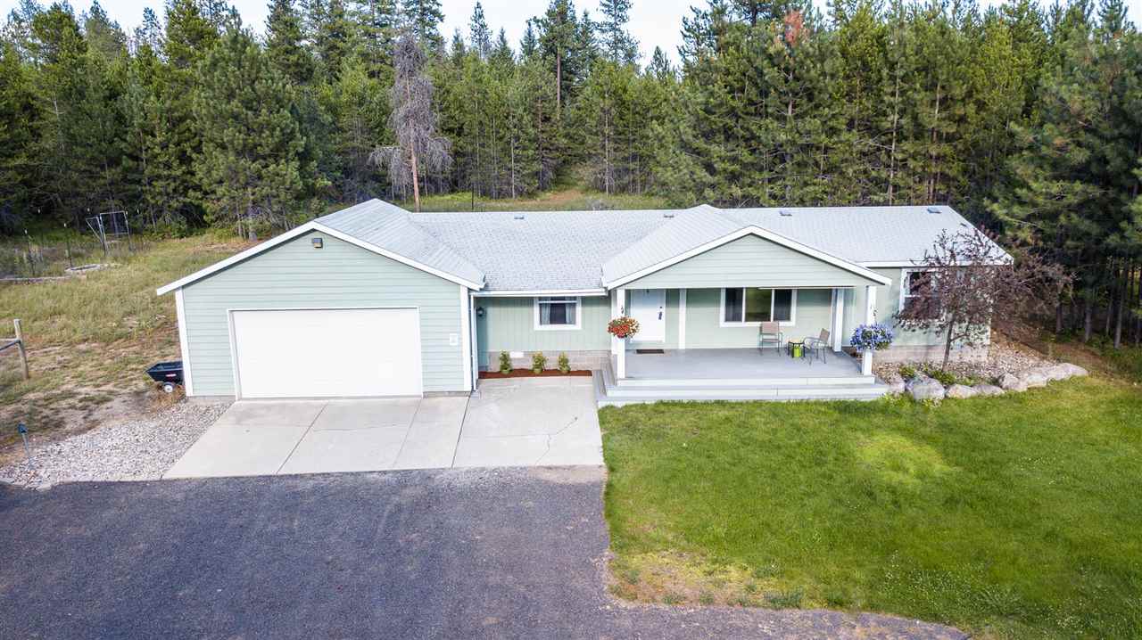 35010 North Findley Road Deer Park, WA 99006 - Photo 1 of 20