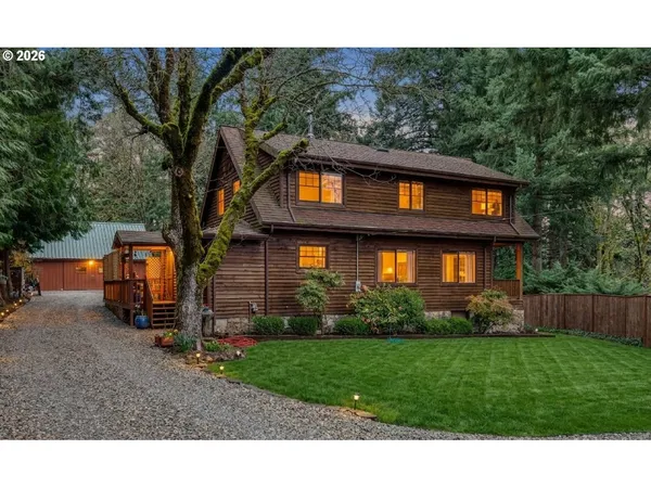 $780,000 | 16441 South Henrici Road, Oregon City, OR 97045