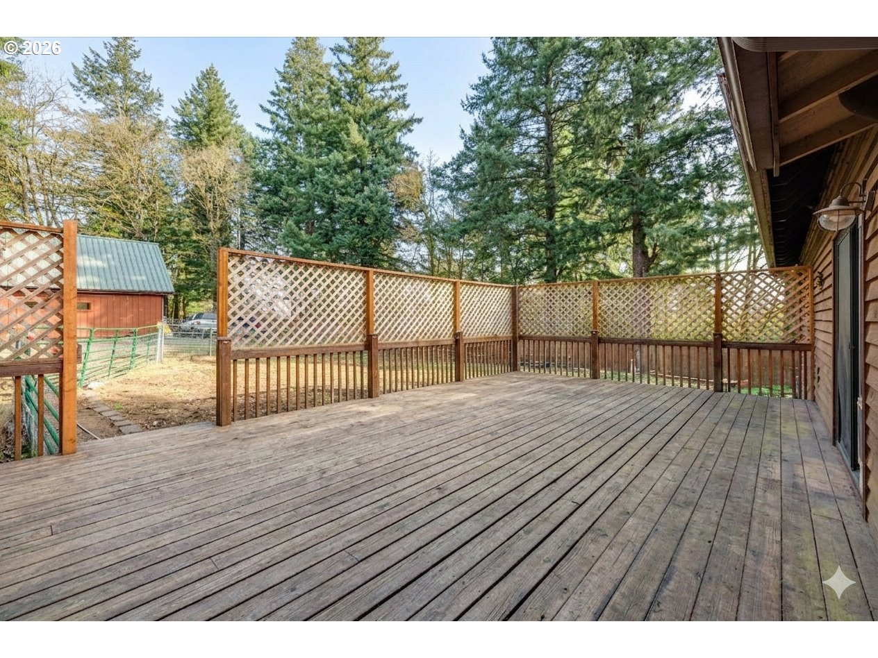 16441 South Henrici Road Oregon City, OR 97045 - Photo 15 of 34