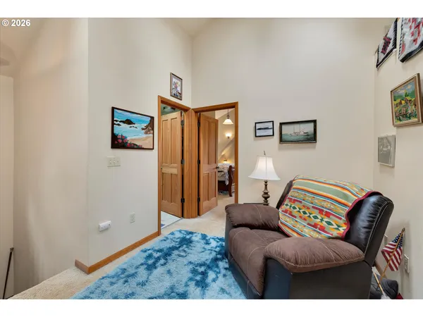 $780,000 | 16441 South Henrici Road, Oregon City, OR 97045