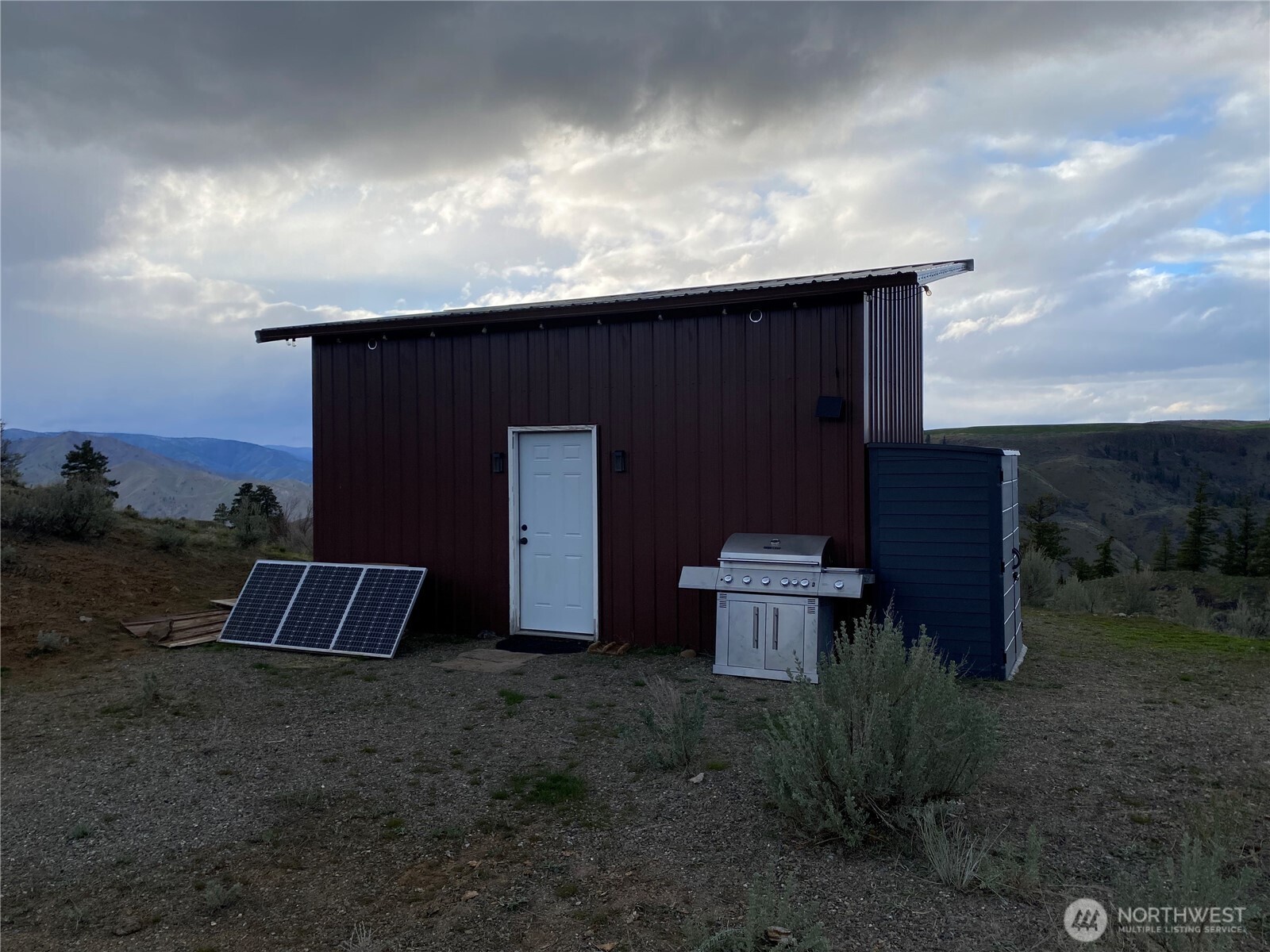 0 Tyee View Loop Road Waterville, WA 98858 - Photo 3 of 18