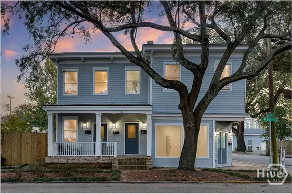 $1,800 | 221 West Duffy Street, Unit E5, Savannah, GA 31401