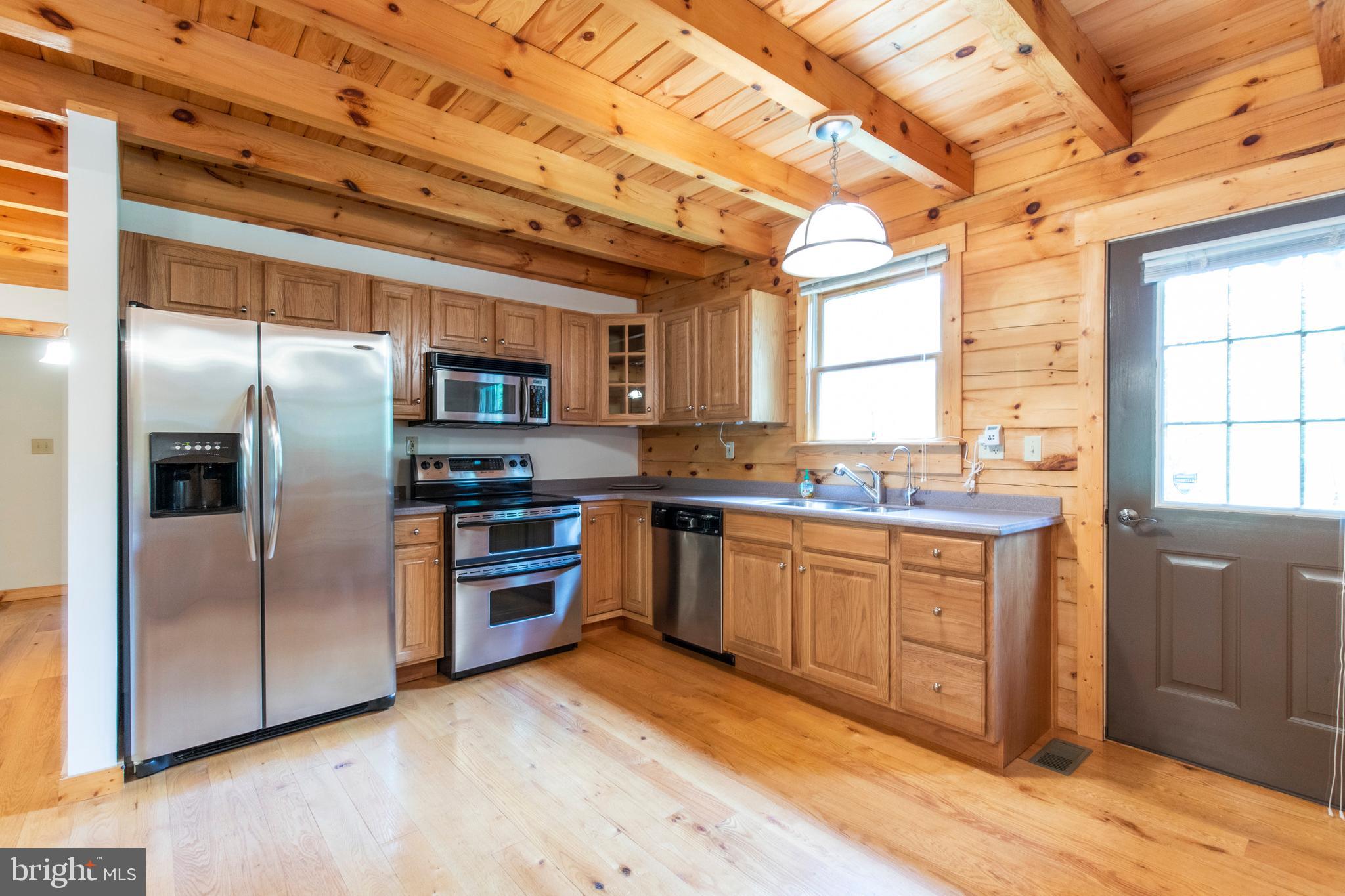 36 Hopewell Road Elverson, PA 19520 - Photo 12 of 37 Kitchen