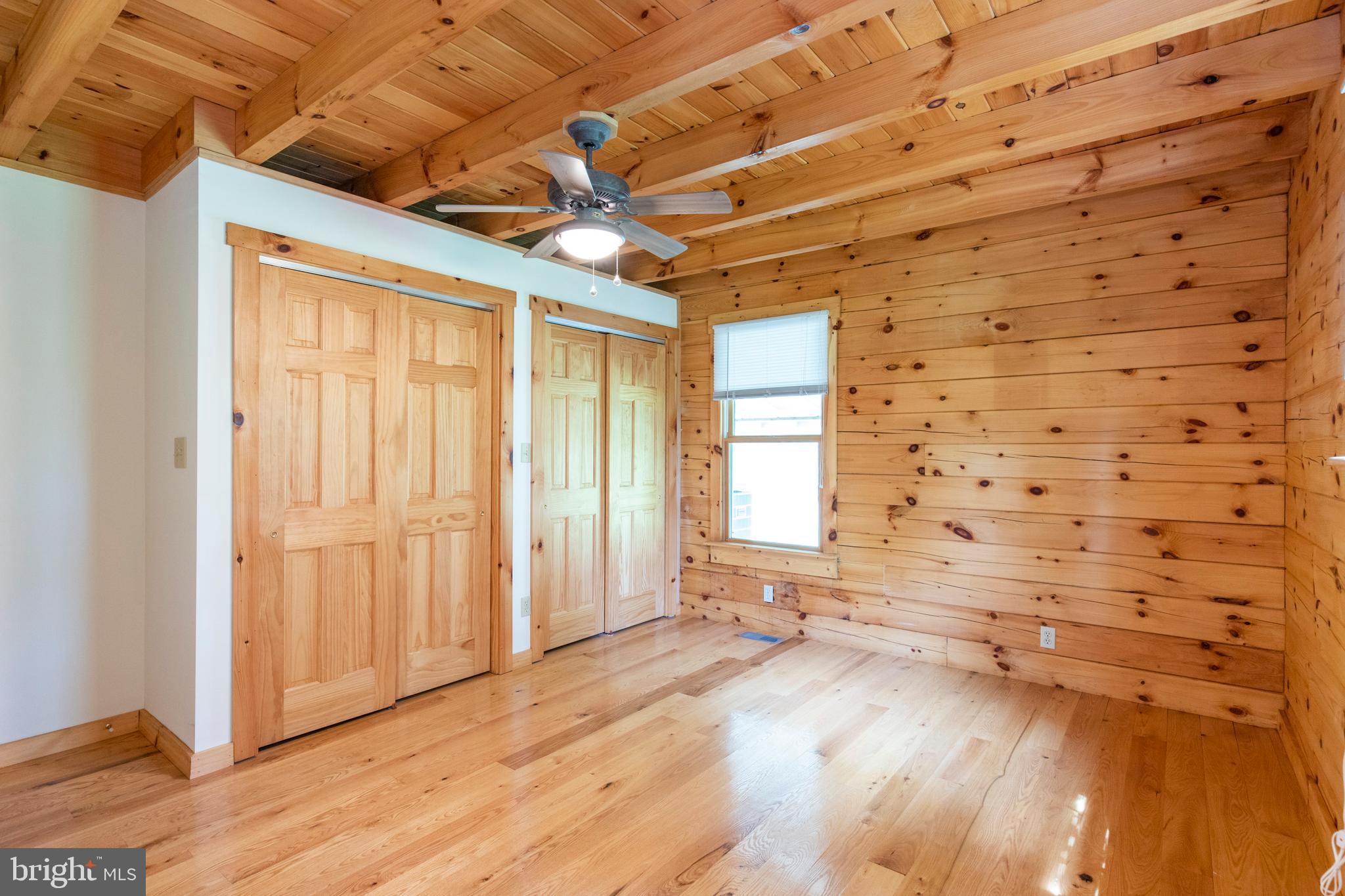 36 Hopewell Road Elverson, PA 19520 - Photo 19 of 37 1st Floor Bedroom