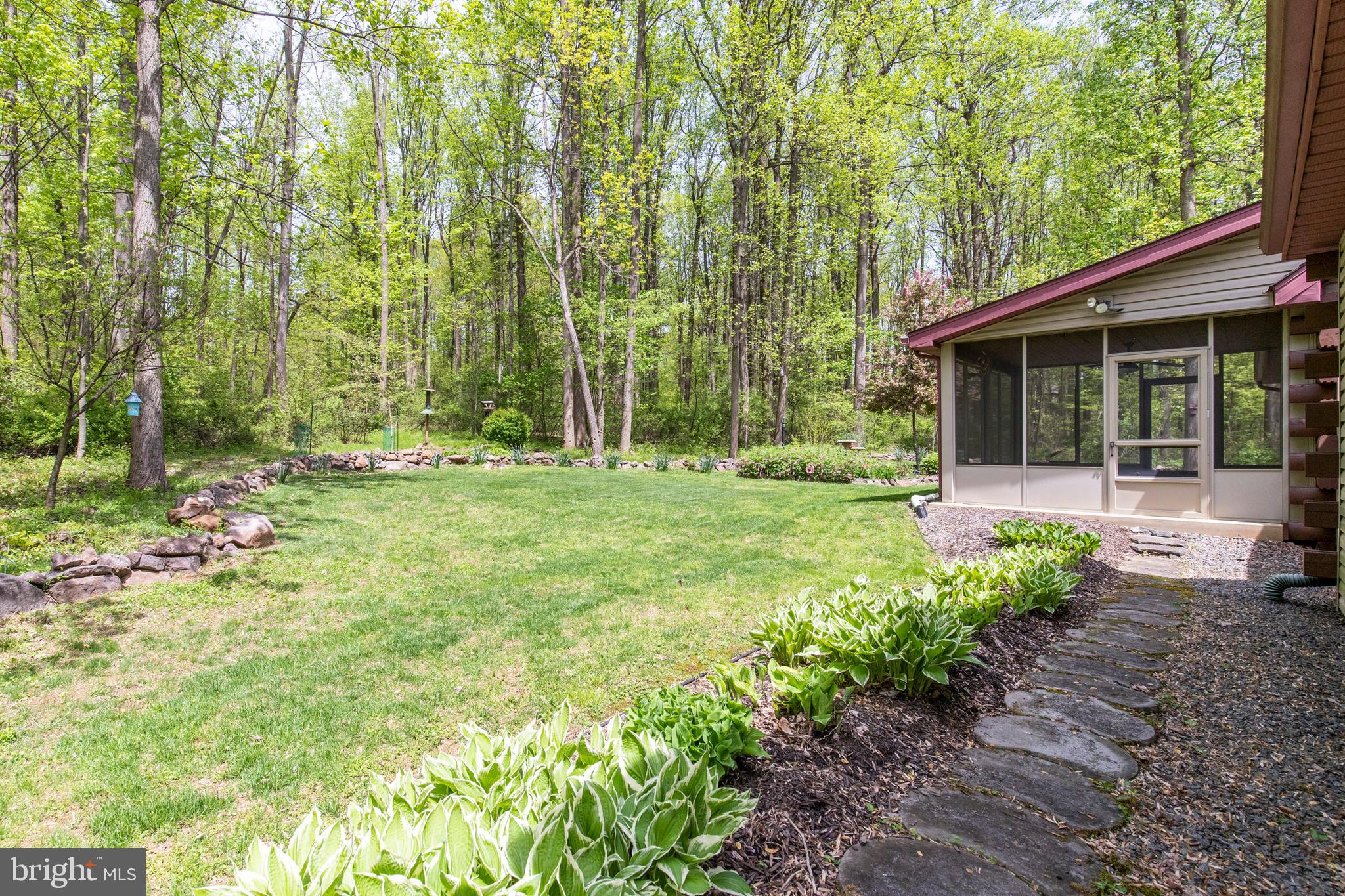 Back yard Screen Porch