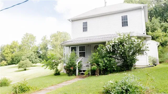 $215,000 | 319 Green Street, St. Joseph, MO 64505