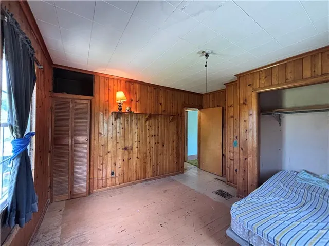 $215,000 | 319 Green Street, St. Joseph, MO 64505