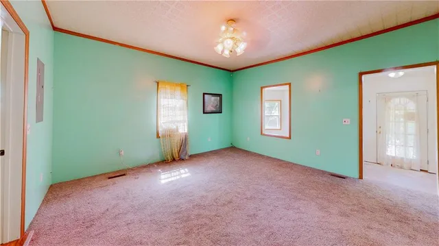 $215,000 | 319 Green Street, St. Joseph, MO 64505