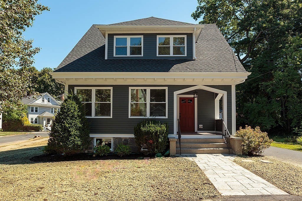 36 Hawthorn Road Milton, MA 02186 - Photo 3 of 29 Gallery Image 3