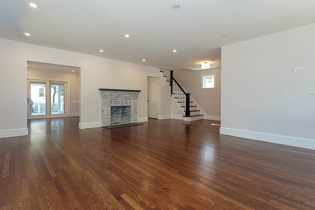 36 Hawthorn Road Milton, MA 02186 - Photo 8 of 29 Gallery Image 8