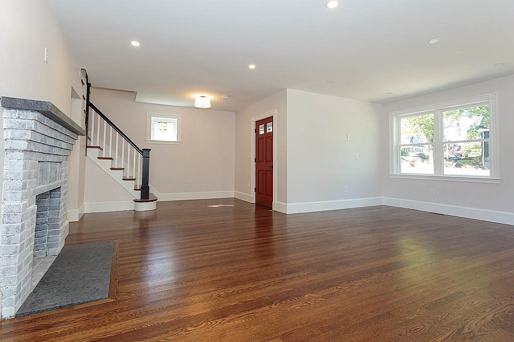 36 Hawthorn Road Milton, MA 02186 - Photo 10 of 29 Gallery Image 10