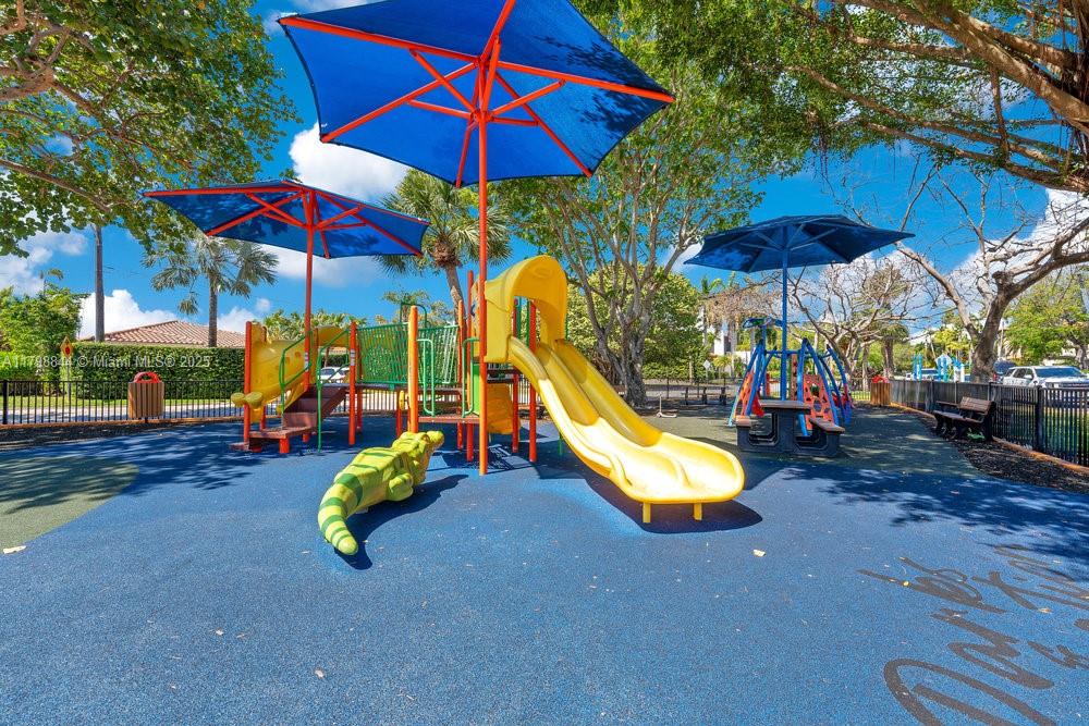 9025 Hawthorne Avenue Surfside, FL 33154 - Photo 56 of 58