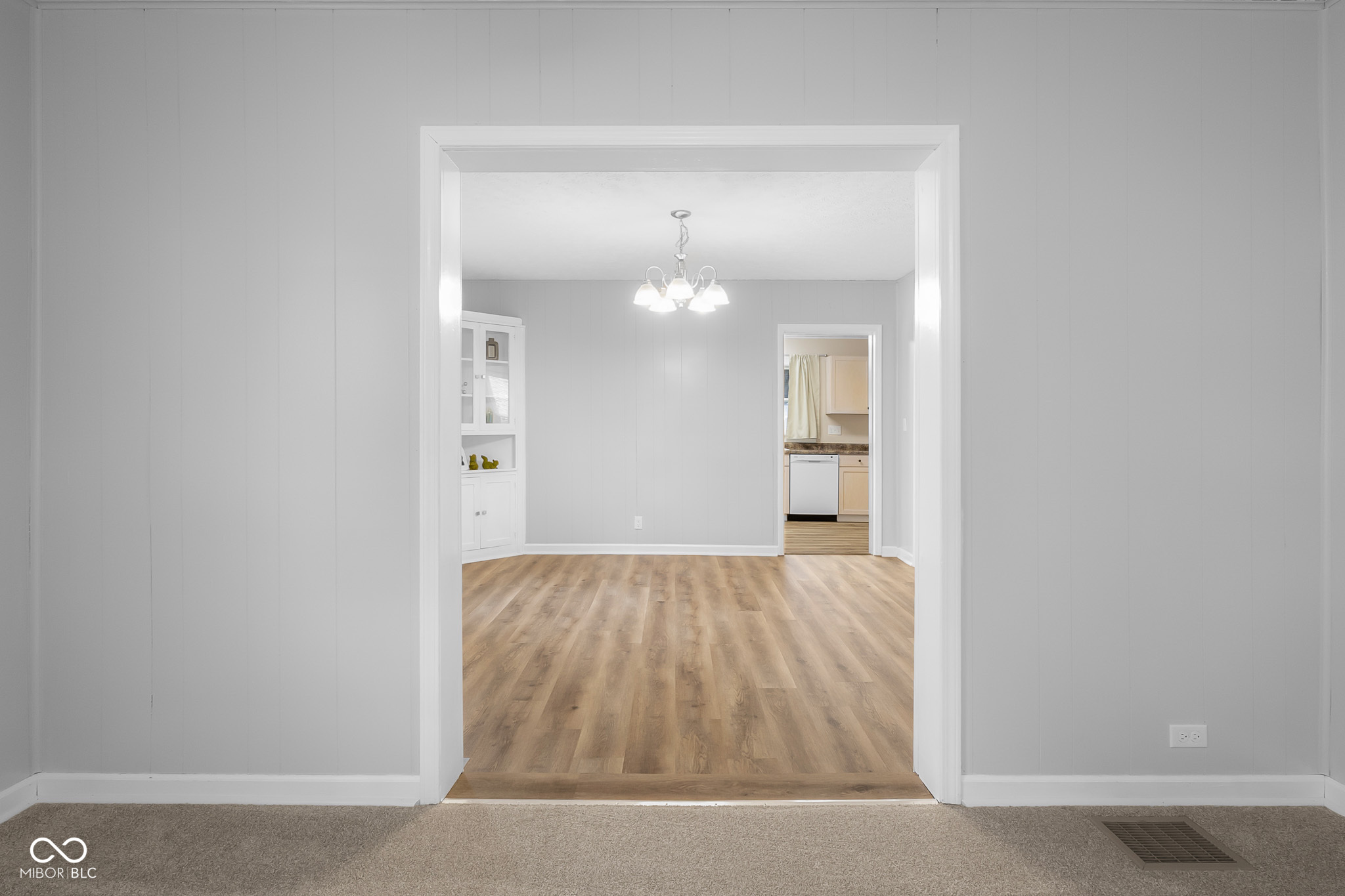 1630 California Street Columbus, IN 47201 - Photo 11 of 51