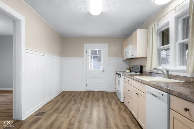 $190,000 | 1630 California Street, Columbus, IN 47201