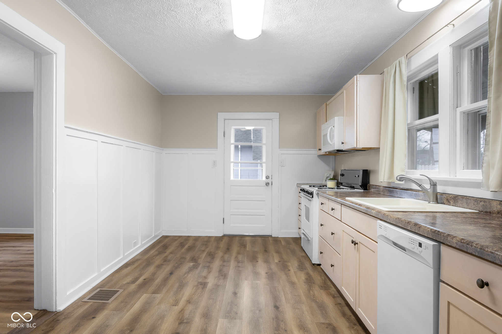 1630 California Street Columbus, IN 47201 - Photo 17 of 51