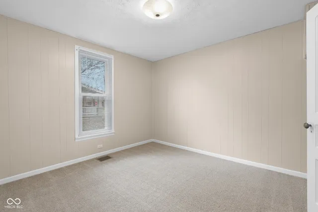 $190,000 | 1630 California Street, Columbus, IN 47201