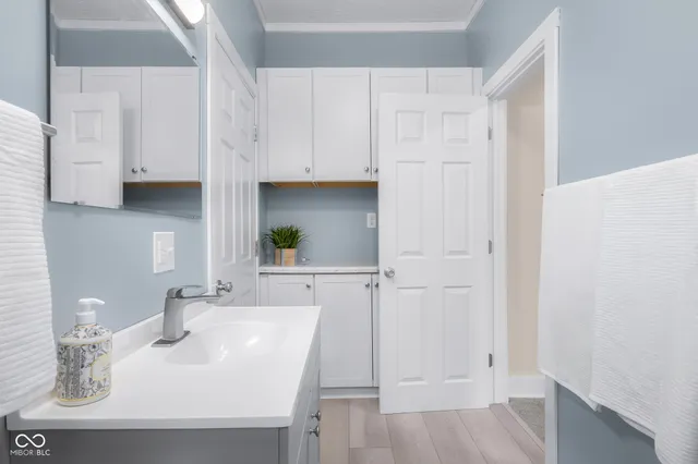 $190,000 | 1630 California Street, Columbus, IN 47201