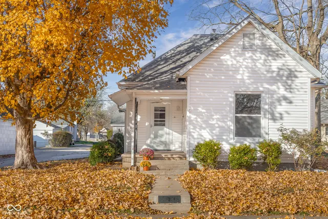 $190,000 | 1630 California Street, Columbus, IN 47201