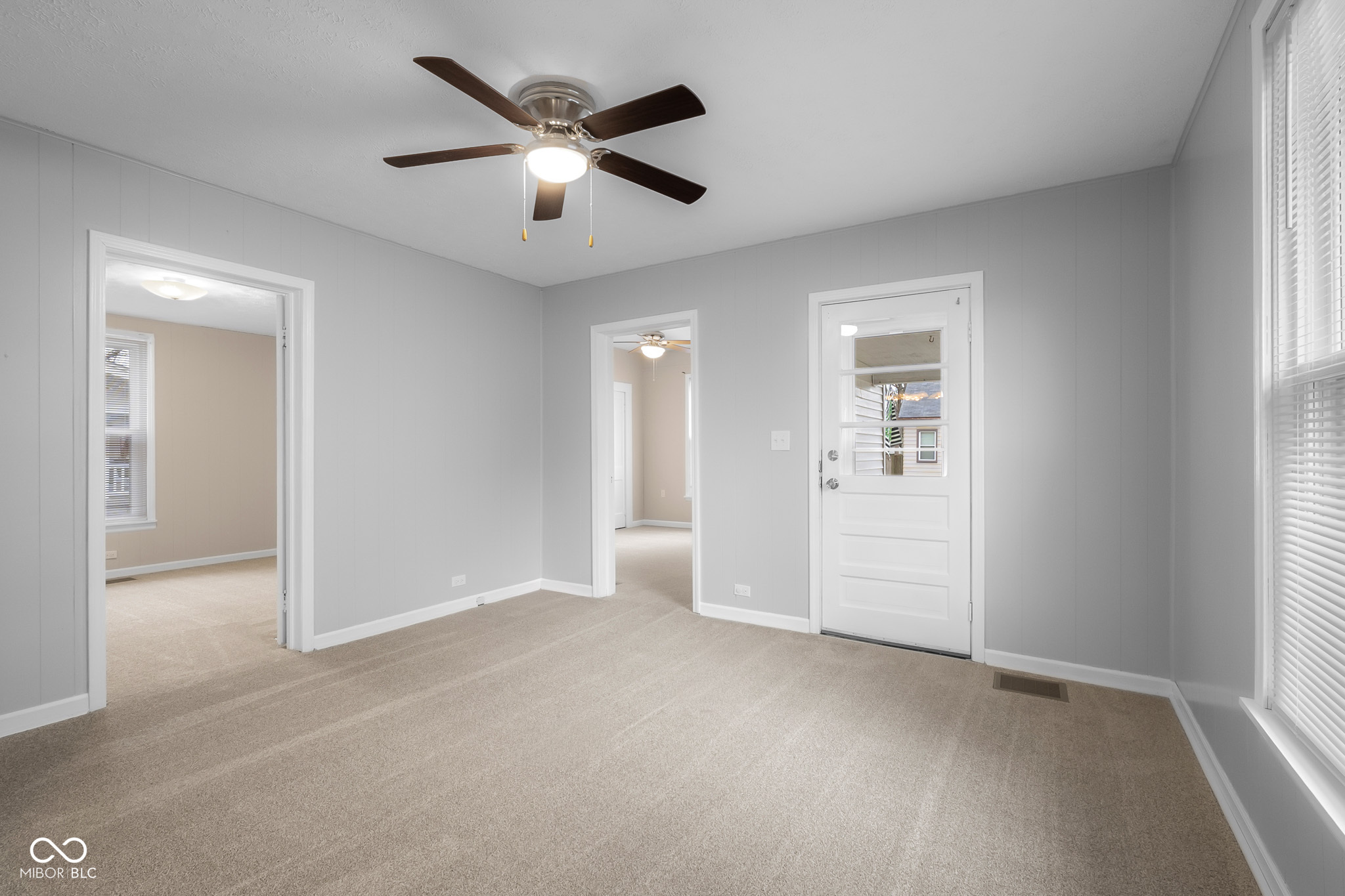 1630 California Street Columbus, IN 47201 - Photo 7 of 51