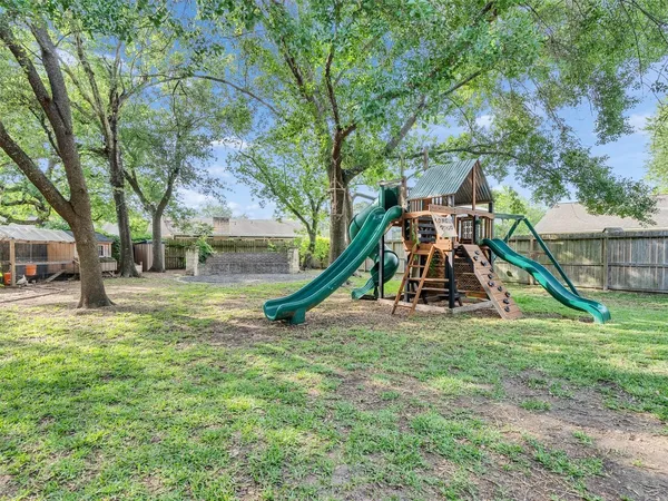 $335,000 | 12906 Aste Lane, Houston, TX 77065