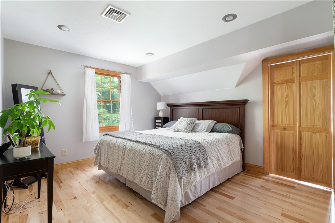 63 Little Pond County Road Cumberland, RI 02864 - Photo 36 of 50