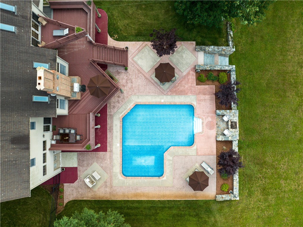 63 Little Pond County Road Cumberland, RI 02864 - Photo 7 of 50