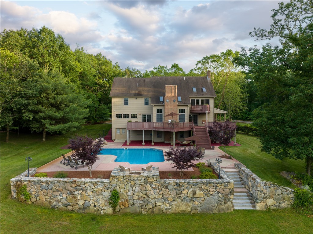 63 Little Pond County Road Cumberland, RI 02864 - Photo 8 of 50