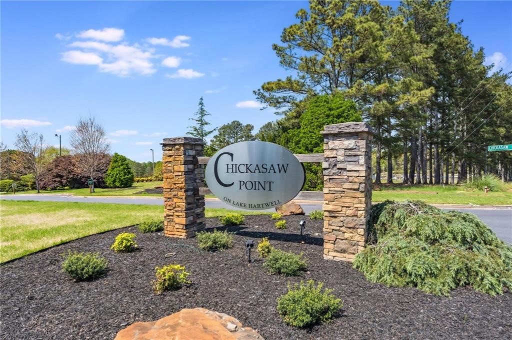 1660-1661 Point Road Westminster, SC 29693 - Photo 4 of 10 Chickasaw Point