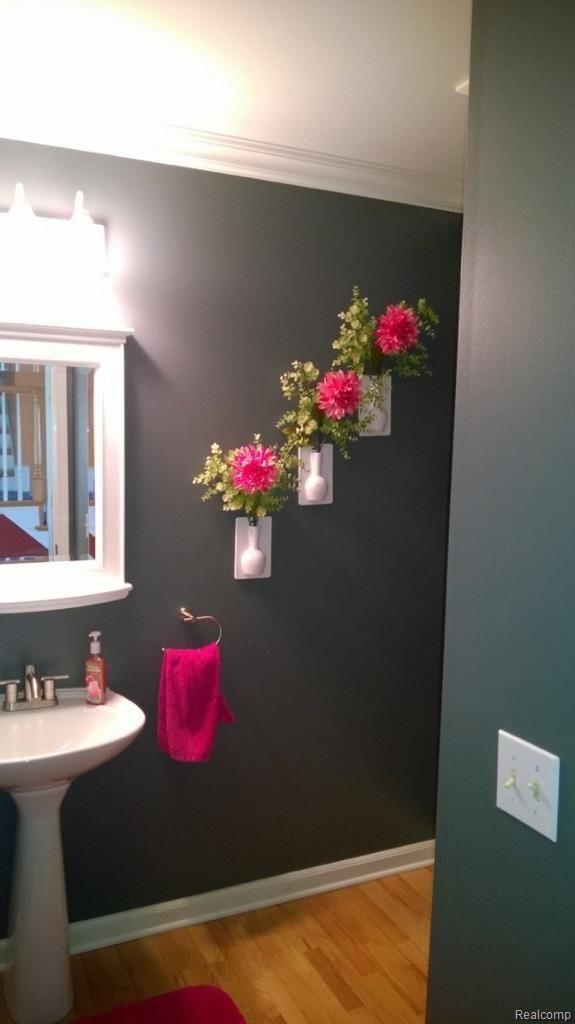 4678 Cedar Lake Road Howell, MI 48843 - Photo 10 of 21 4678 cedar half 2.jpg