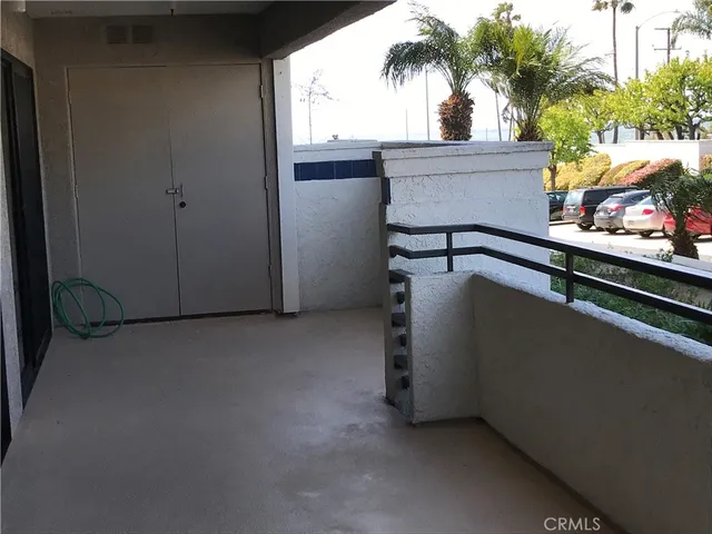 $4,500 | 220 Nice Lane 101, Newport Beach, CA 92663