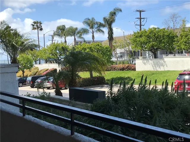 $4,500 | 220 Nice Lane 101, Newport Beach, CA 92663