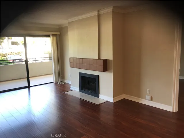 $4,500 | 220 Nice Lane 101, Newport Beach, CA 92663