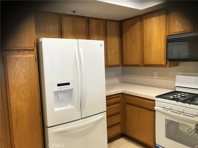 $4,500 | 220 Nice Lane 101, Newport Beach, CA 92663